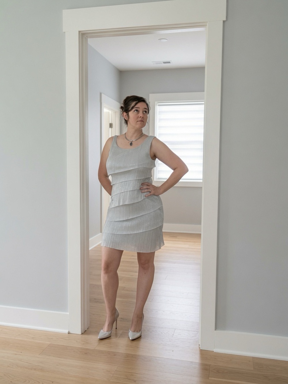 Connected Petite Silver Shimmer Tiered Cocktail Dress Size 8P